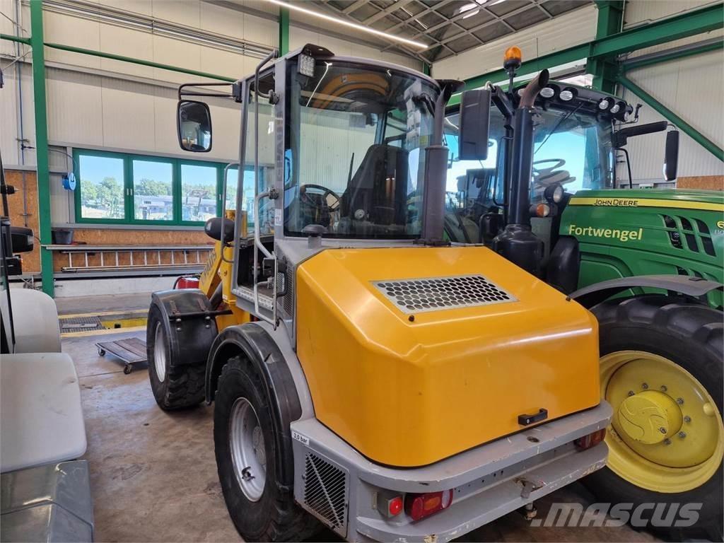 Paus RL 655 Фронтальні навантажувачі