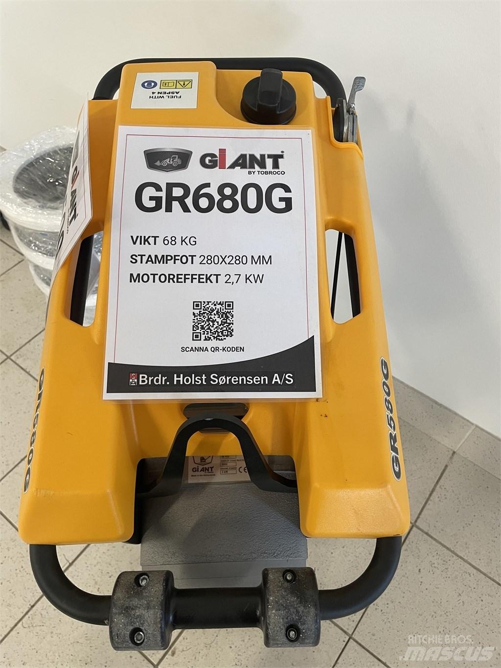 GiANT GR580G Трамбувальники