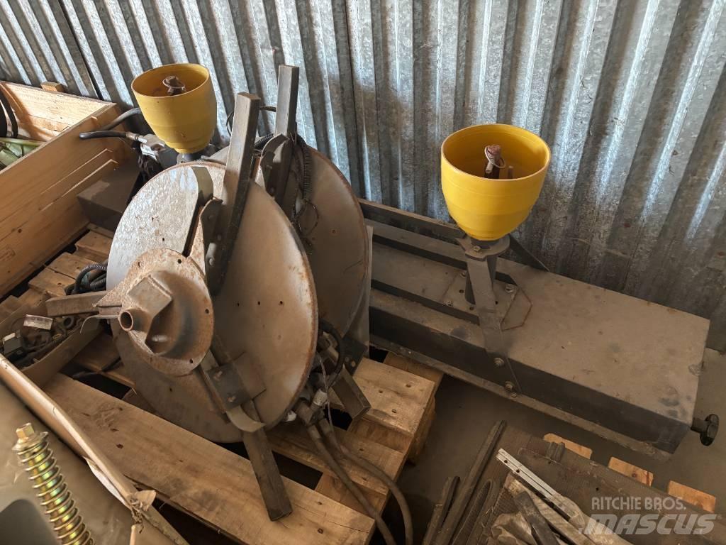 CLAAS Halmspreder Додаткове обладнання для збиральних комбайнів
