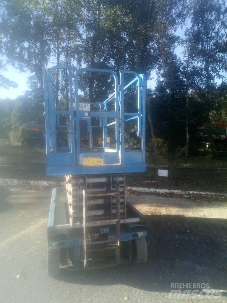 Genie 3246 Підйомники-ножиці