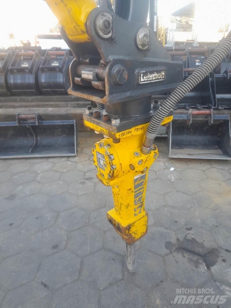 Atlas Copco SB102 Плуги