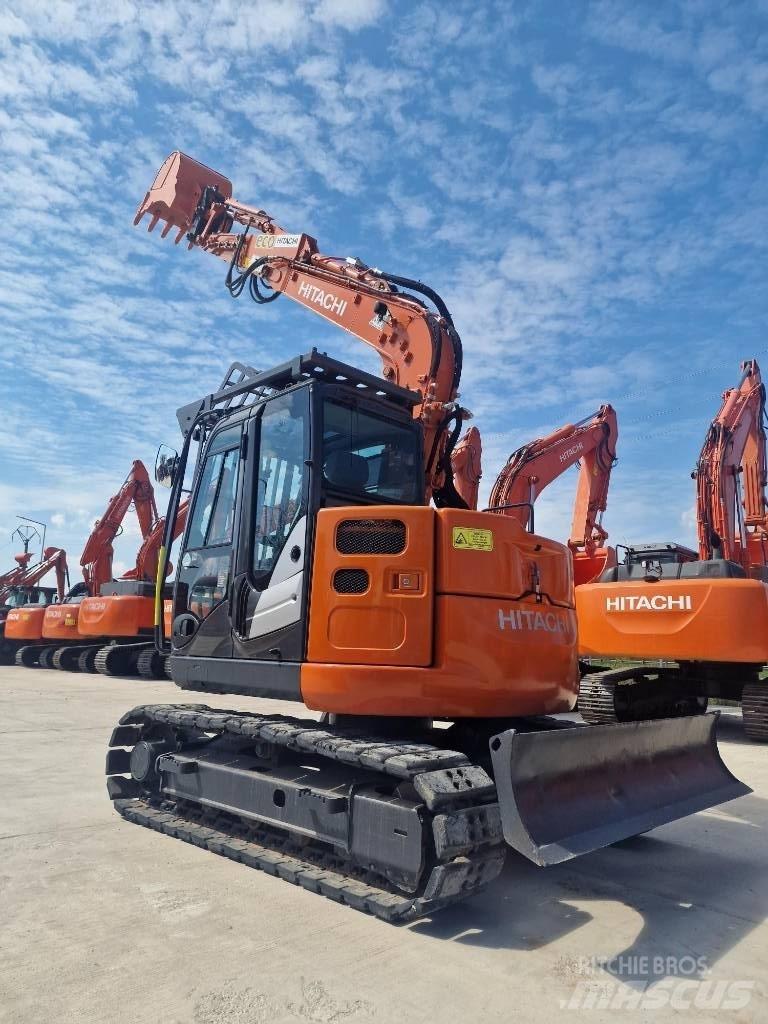 Hitachi ZX 85 Середні екскаватори 7т. - 12т.