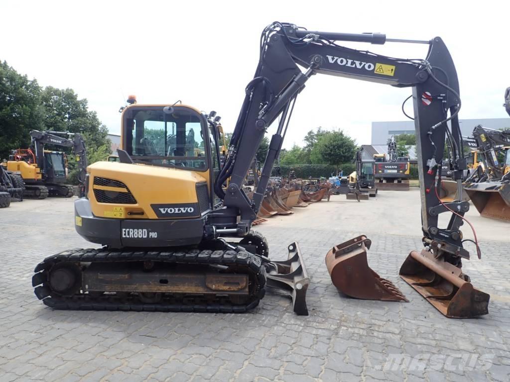 Volvo ECR 88 D Середні екскаватори 7т. - 12т.