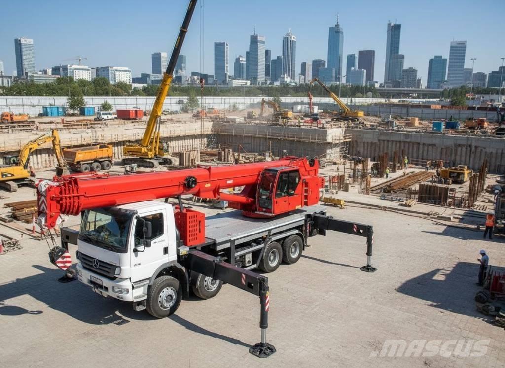 TCM 100 SP Гусеничні крани