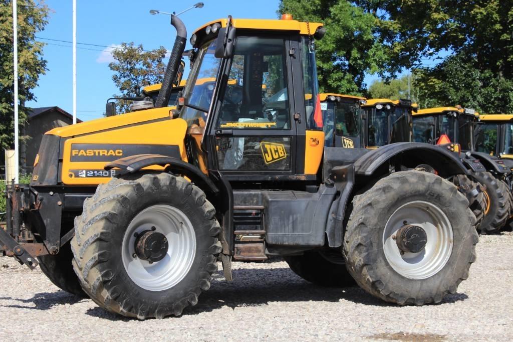 JCB Fastrac 2140 Трактори