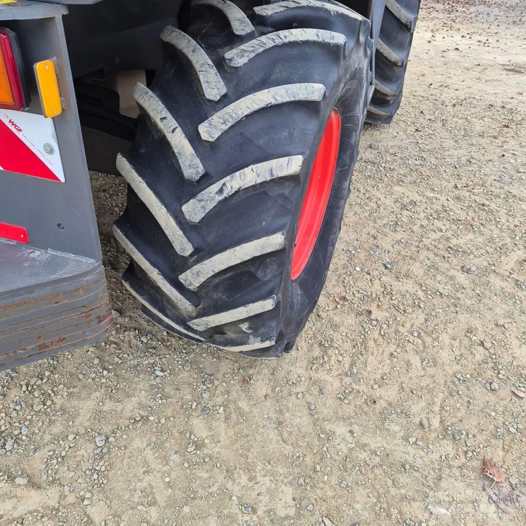 CLAAS Jaguar 870 Кормозбиральні комбайни