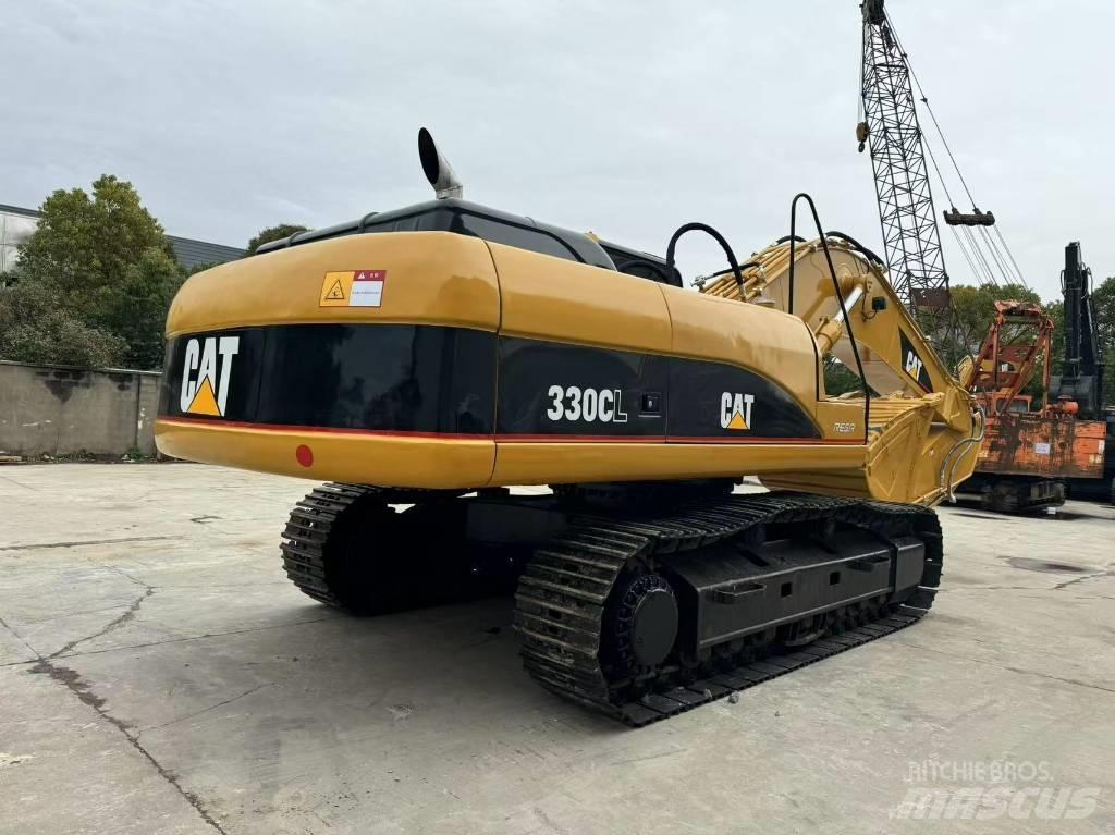 CAT 330CL Гусеничні екскаватори