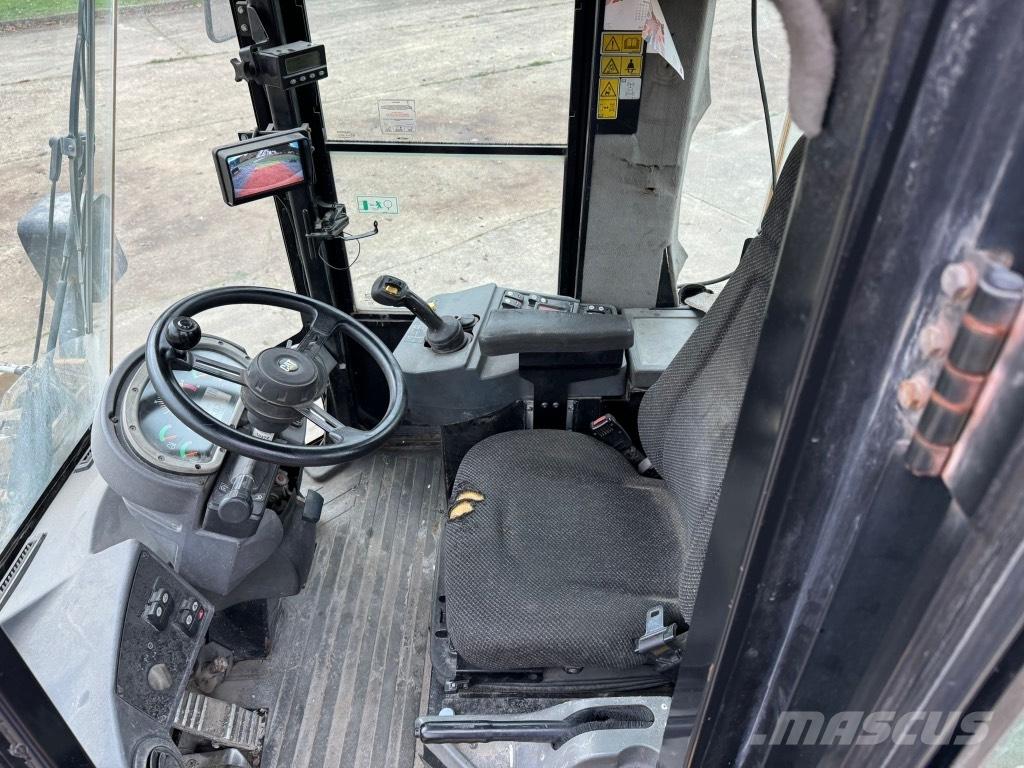CAT 938 H Фронтальні навантажувачі