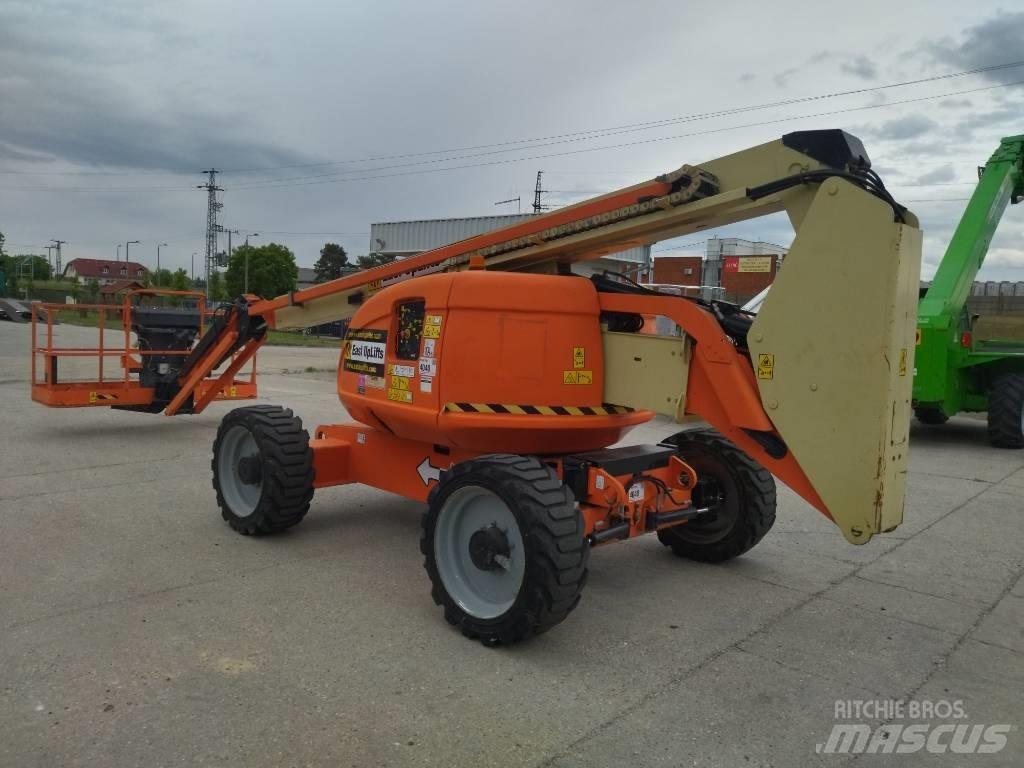 JLG 600 AJ Колінчаті підйомники