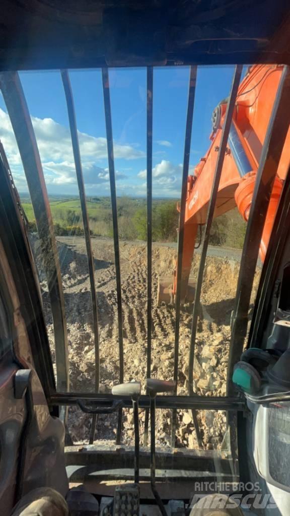Hitachi Zaxis 450 LC Гусеничні екскаватори