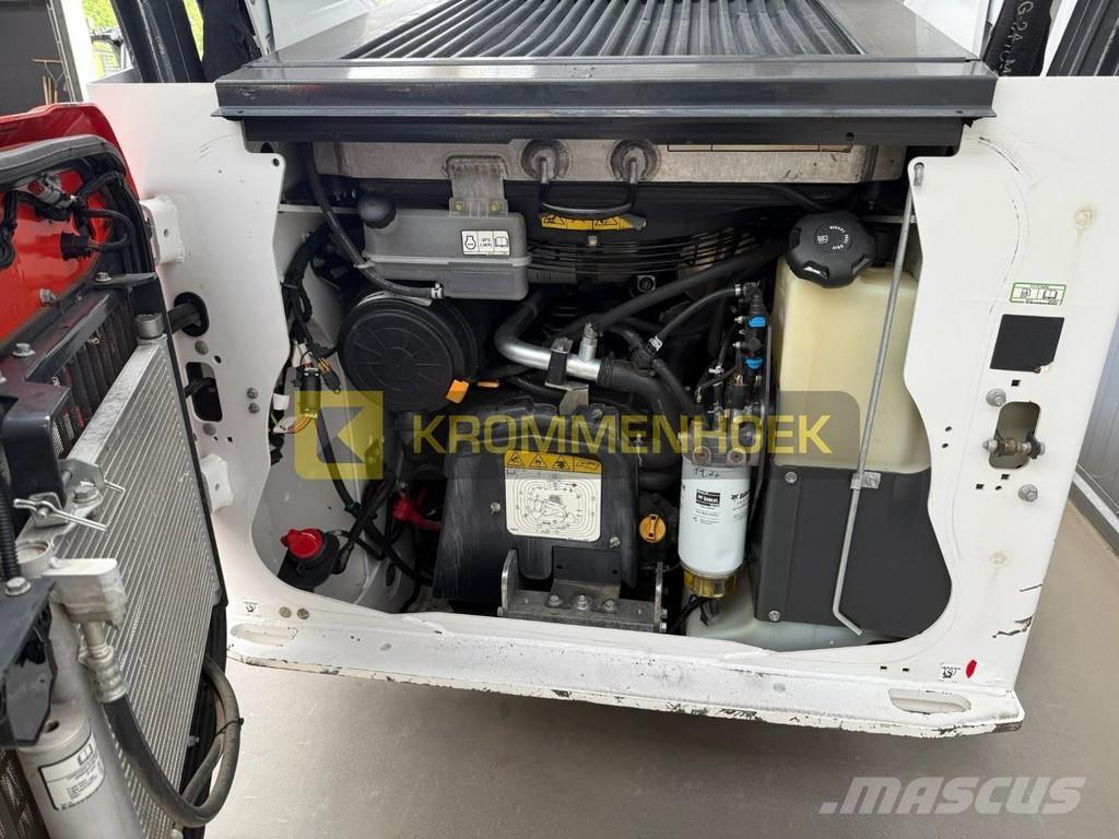 Bobcat T 76 Міні-навантажувачі