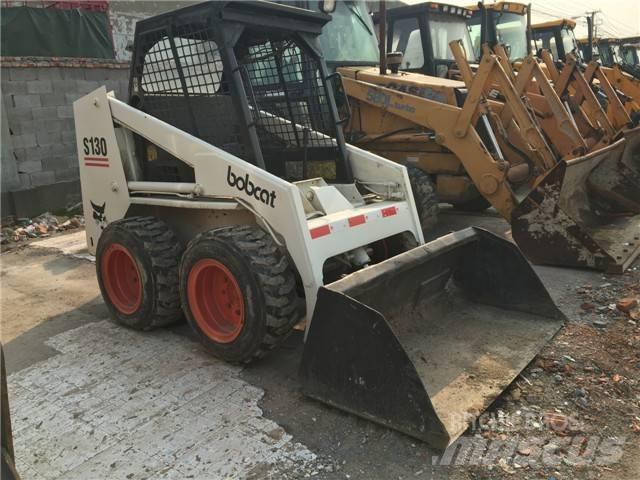 Bobcat S 130 Міні-навантажувачі