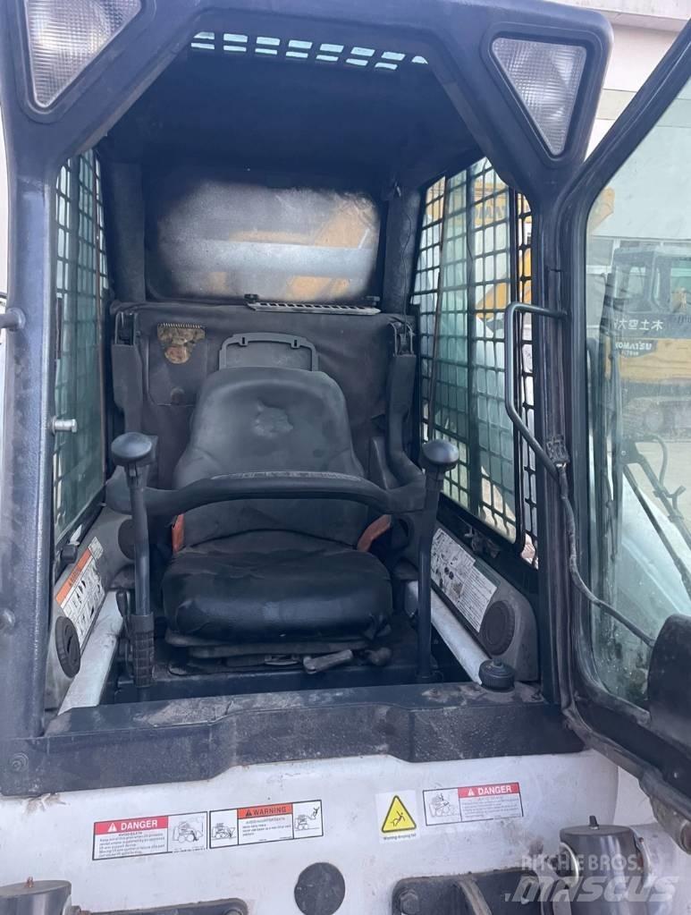 Bobcat T 300 Міні-навантажувачі