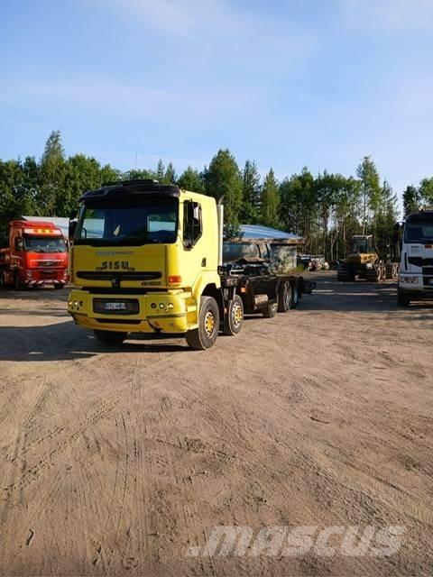 Sisu E11M Вантажівки для лісозаготівель
