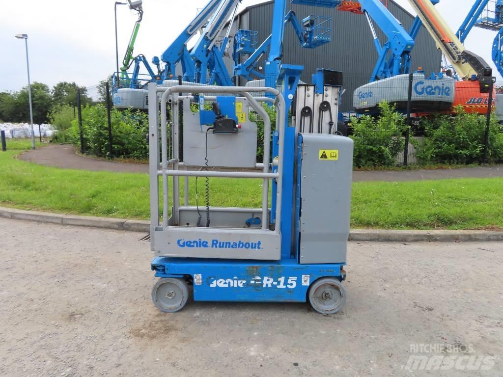 Genie GR 15 Вертикальні щоглові підйомники