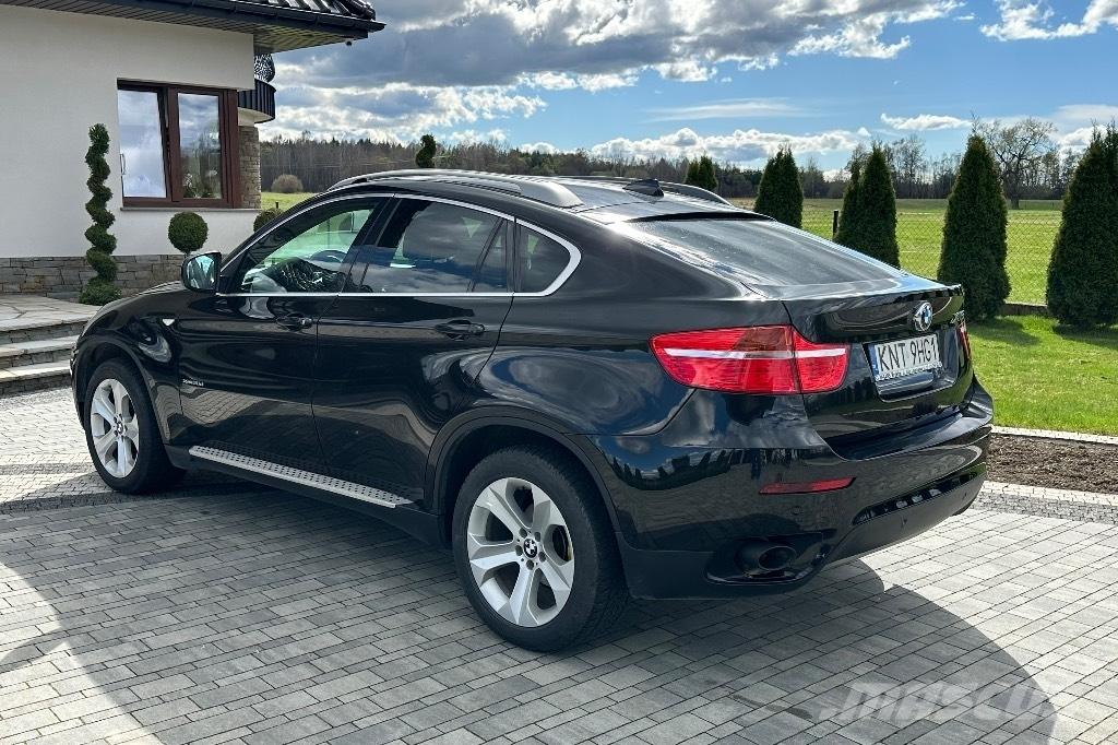 BMW X6 Автомобілі
