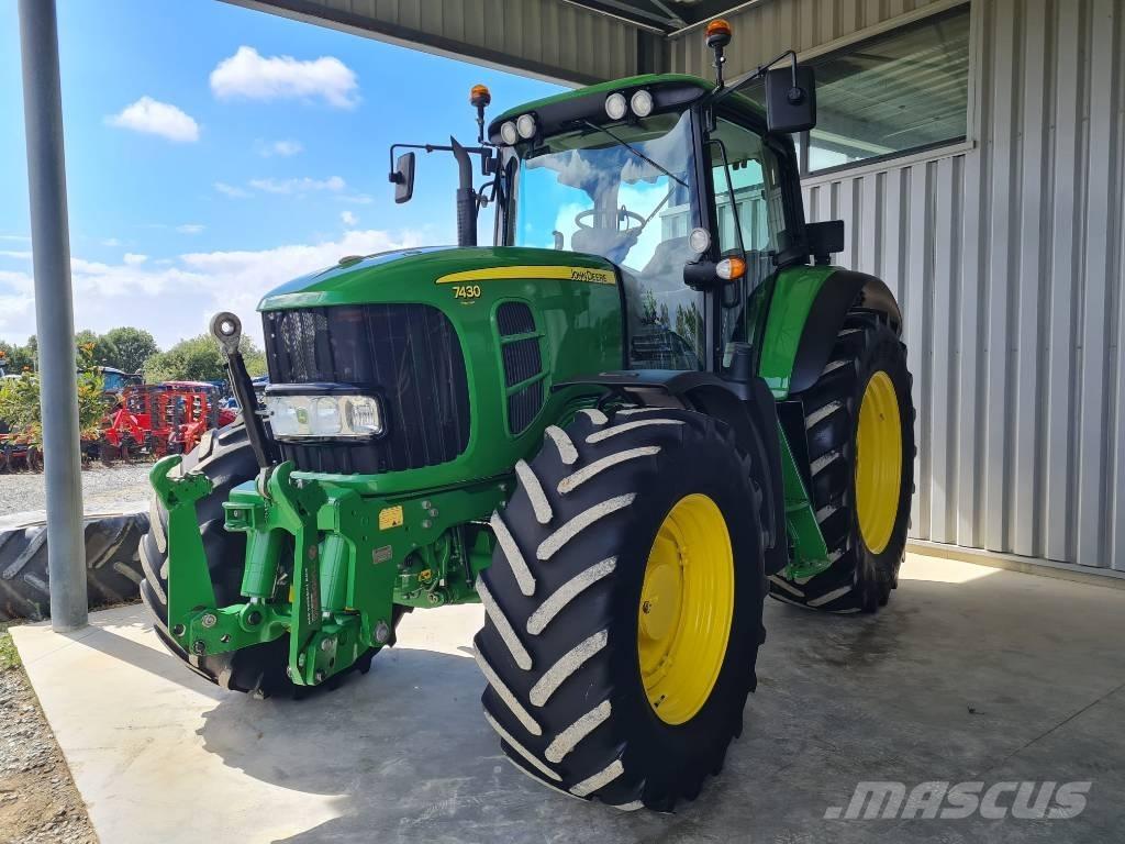 John Deere 7430 AP Трактори