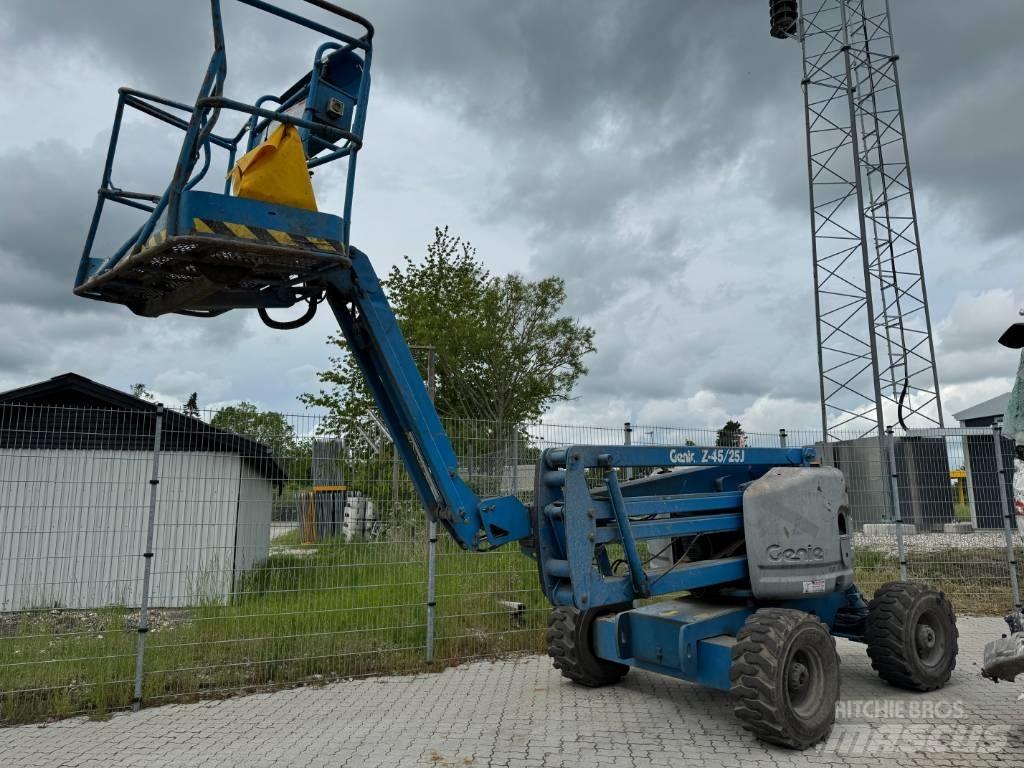 Genie Z 45/25 Колінчаті підйомники