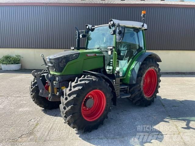 Fendt 211 S Трактори