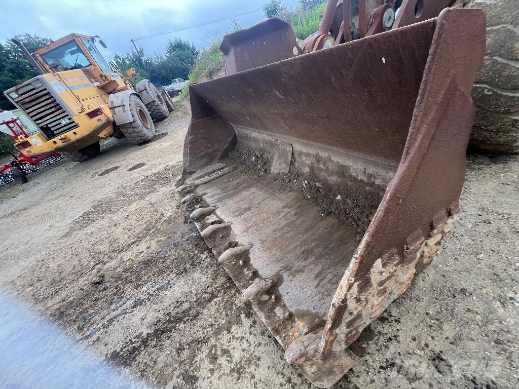 Volvo L 150 C Фронтальні навантажувачі