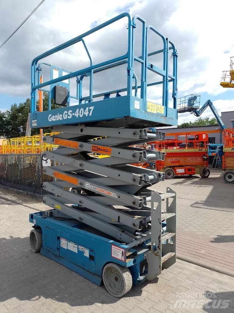 Genie GS 4047 Підйомники-ножиці
