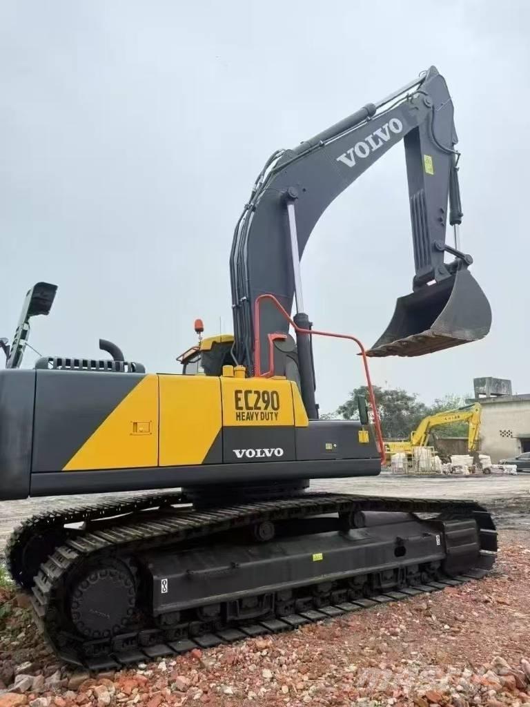 Volvo 290 Гусеничні екскаватори