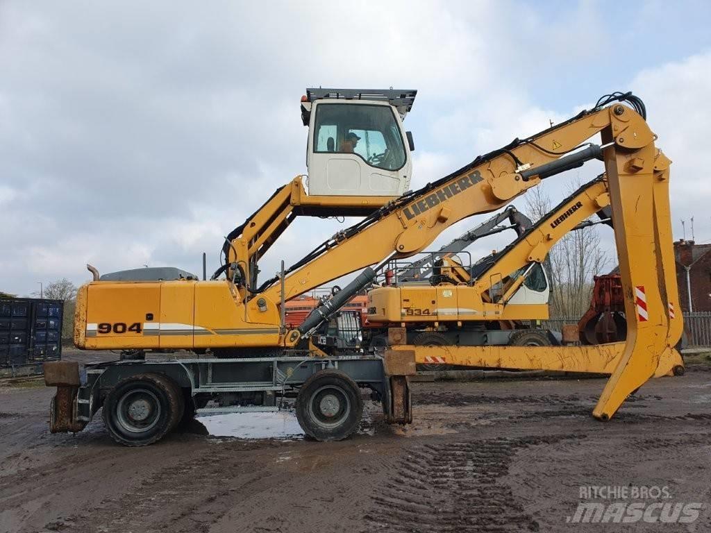 Liebherr A 904 C Перевантажувачі металобрухту/промислові навантажувачі