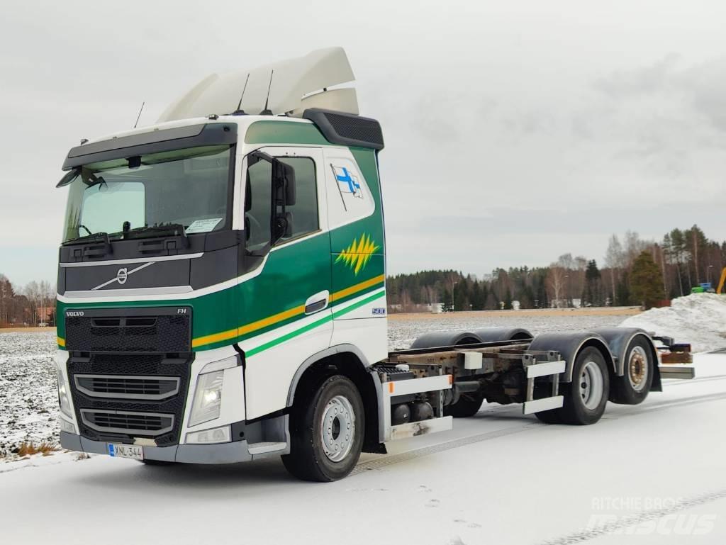 Volvo FH 13 Шасі з кабіною