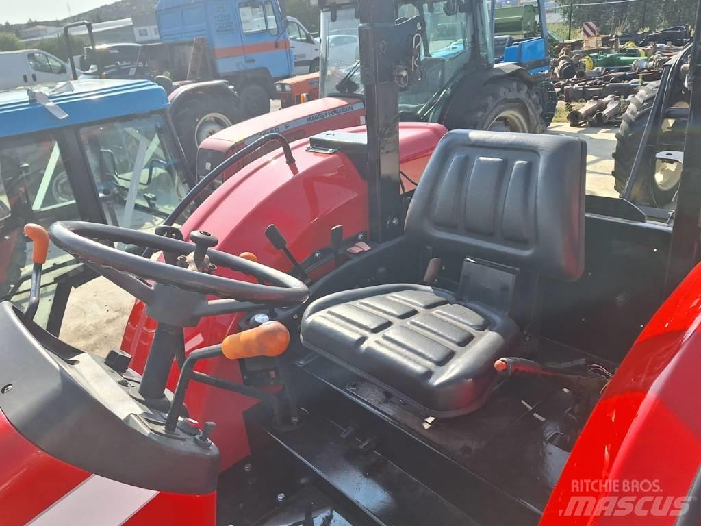 Massey Ferguson 3650 Трактори