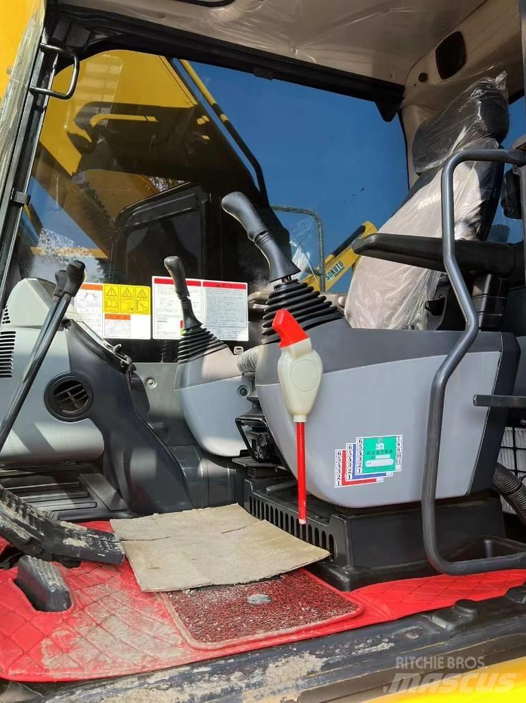Komatsu PC 220 Гусеничні екскаватори