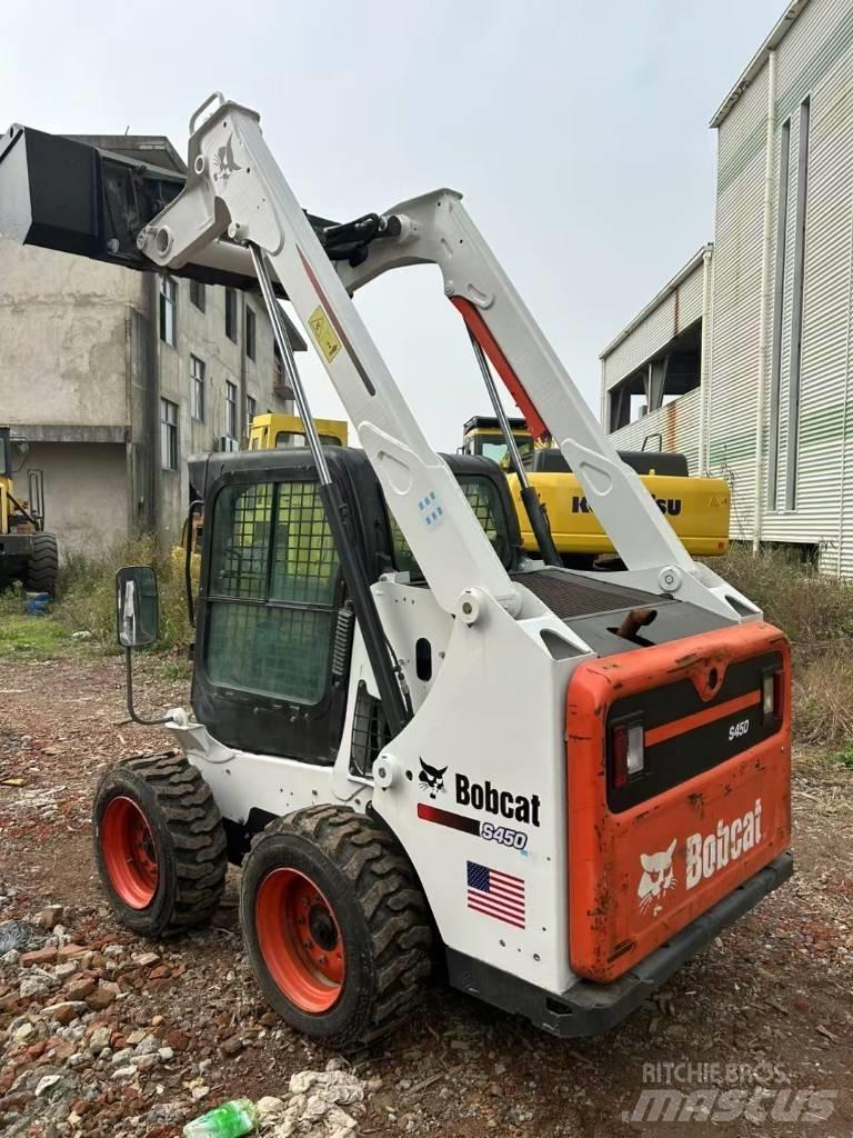 Bobcat S450 Міні-навантажувачі