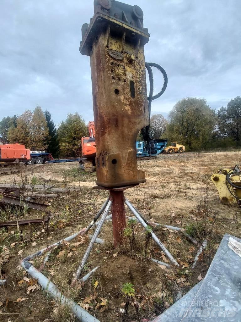 Soosan SB-130-TS-P Плуги