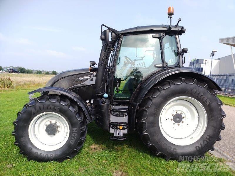 Valtra N 154 A Трактори