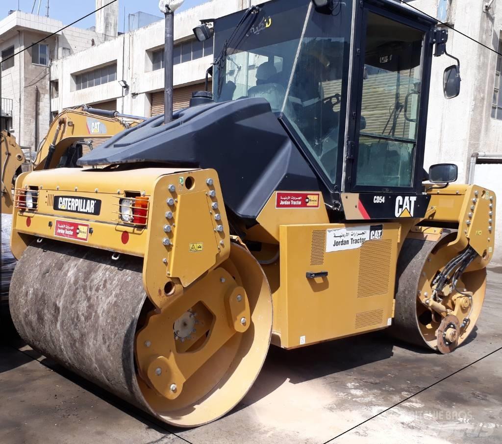 CAT CD54 Котки тротуарні