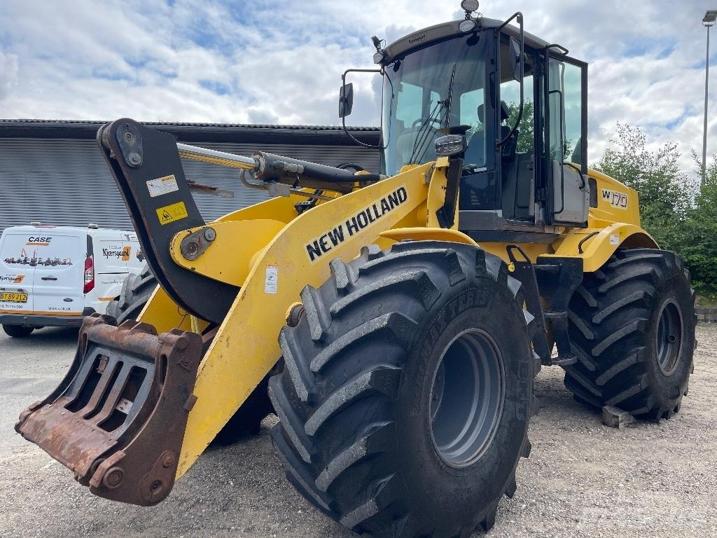 New Holland W 170 Фронтальні навантажувачі