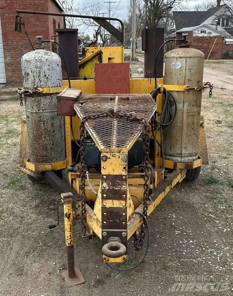 Cimline 200 Melter Автогудронатори