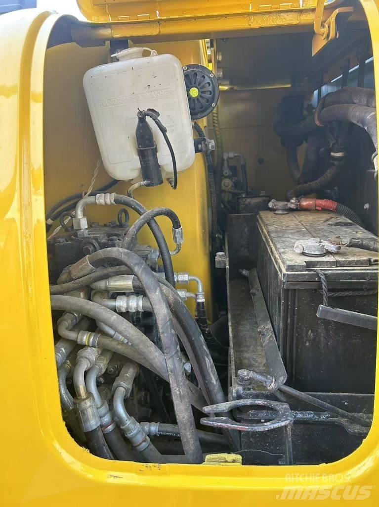 Komatsu PC 56 Міні-екскаватори < 7т