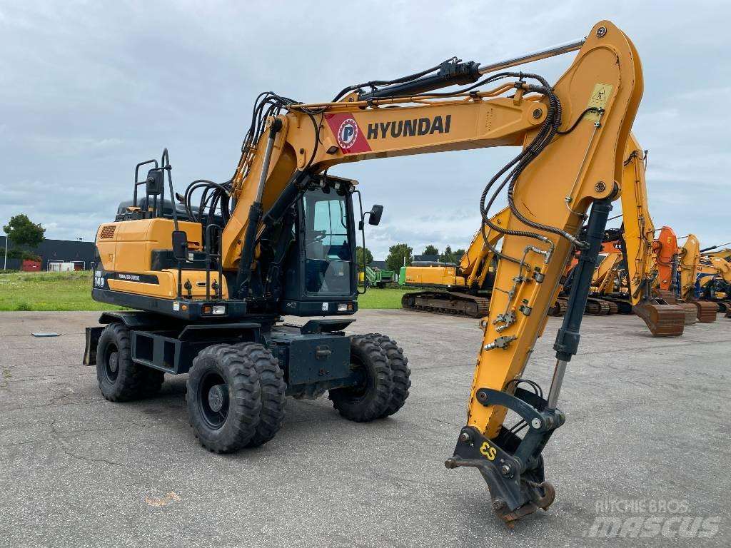 Hyundai HW140 Колісні екскаватори