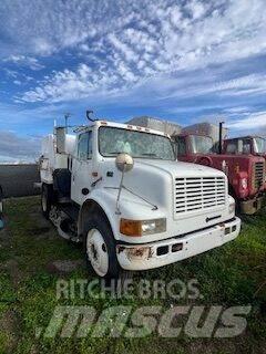 Freightliner FC 80 Прибиральні машини