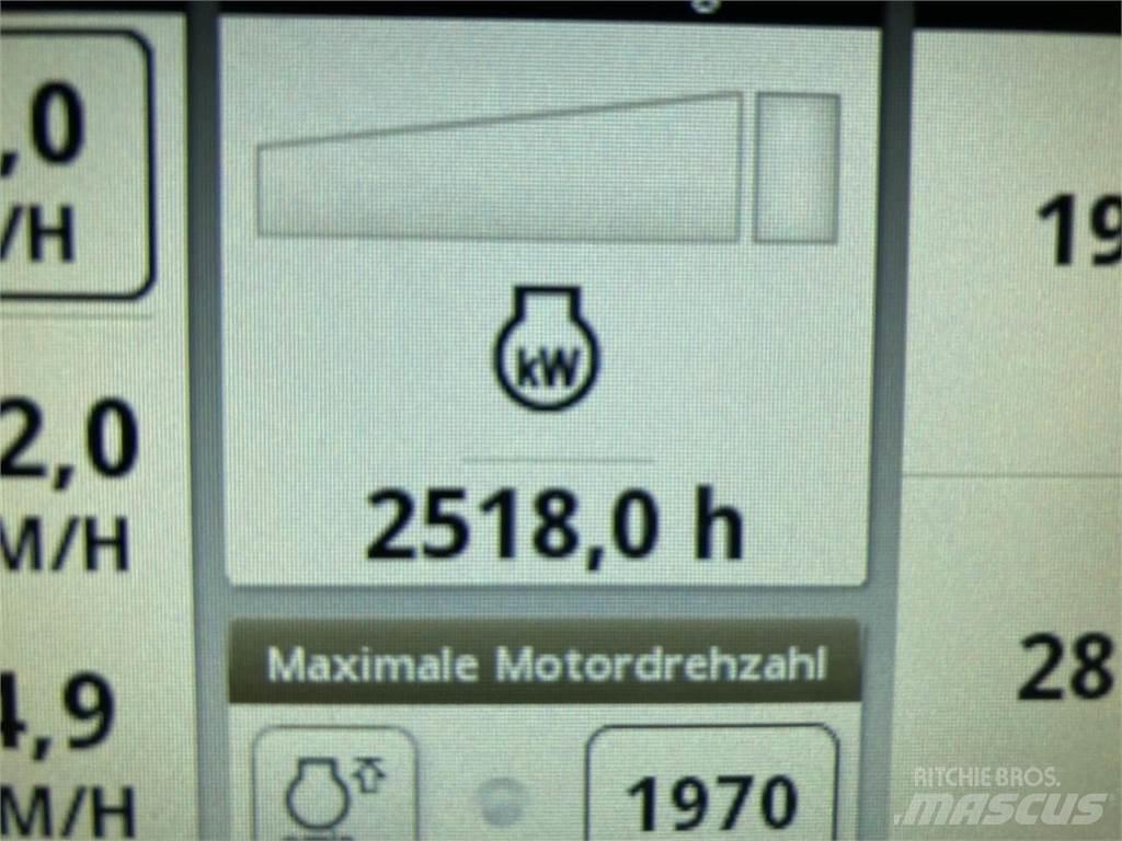 John Deere 6R 215 Трактори
