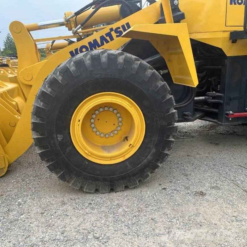 Komatsu WA 380 Фронтальні навантажувачі