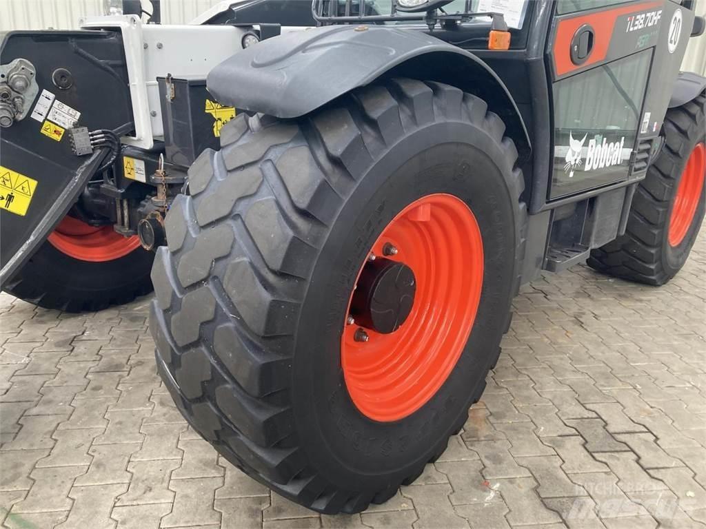 Bobcat TL 38.70 HF Телескопічний навантажувач