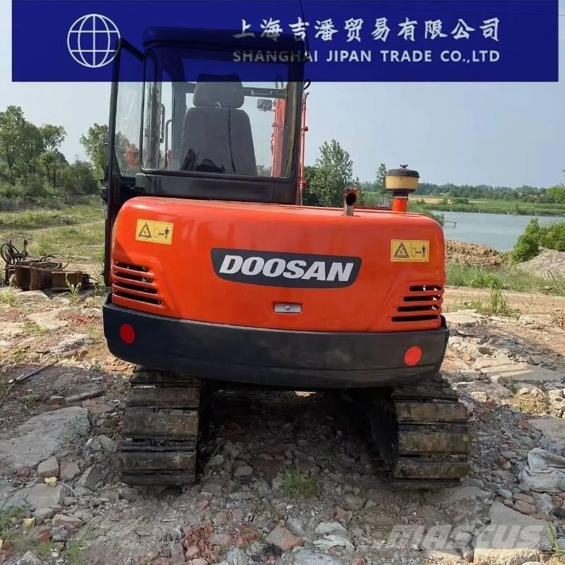 Doosan DH 55 Міні-екскаватори < 7т