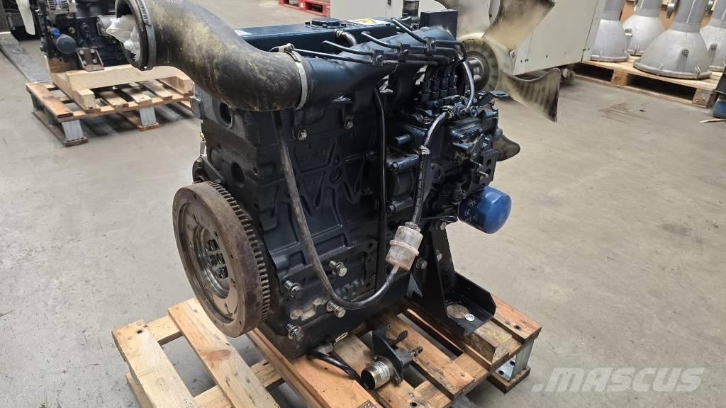 Kubota V 2203 Двигуни