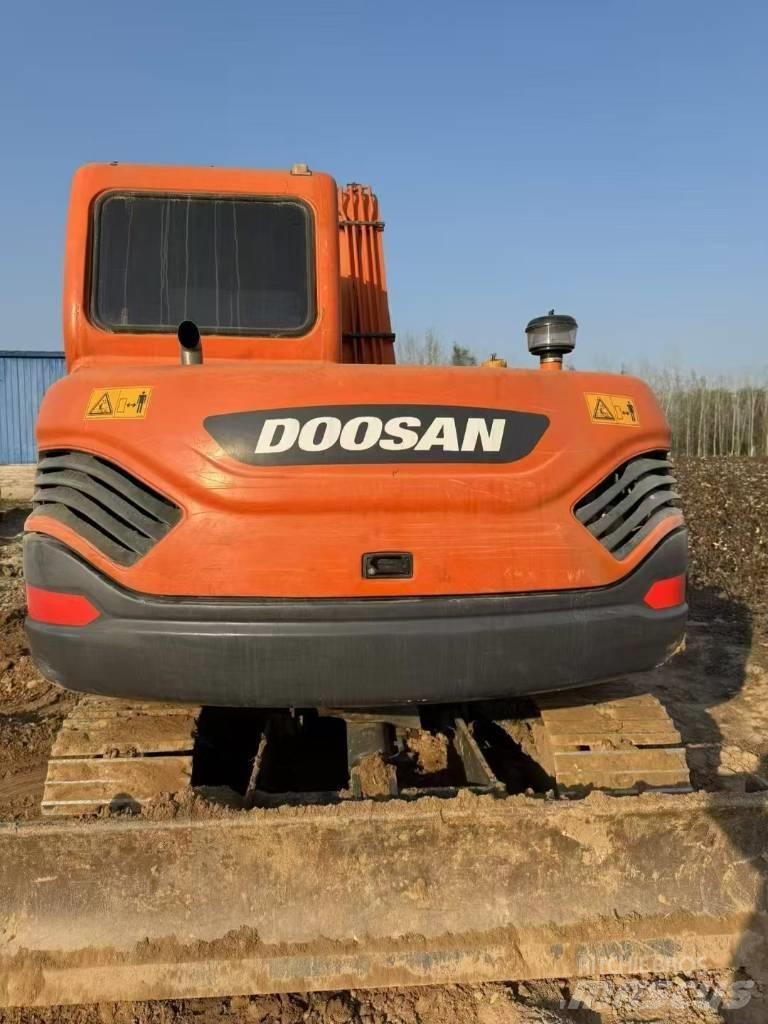 Doosan DX 75-9 C Гусеничні екскаватори