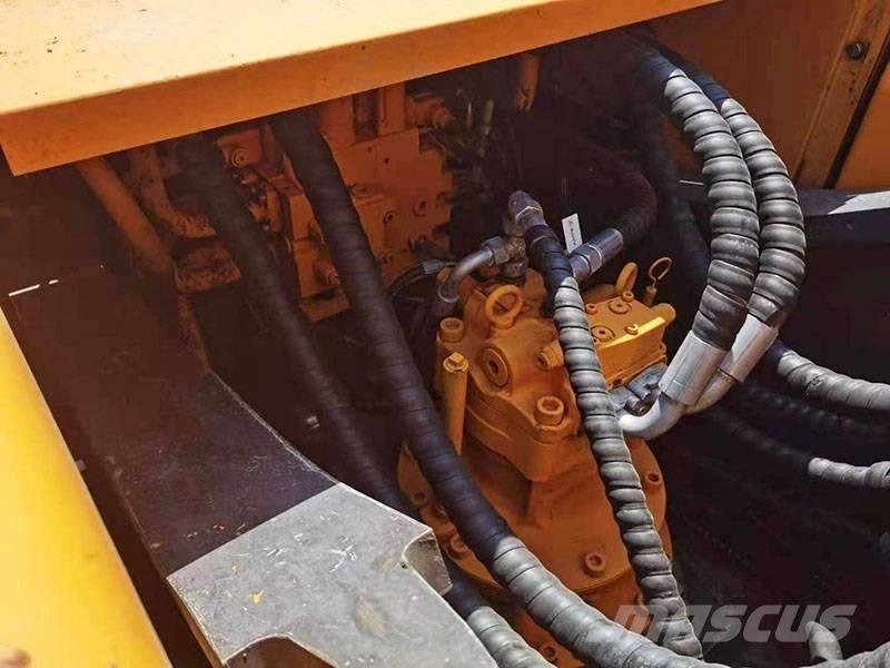 Sany SY 335 LC Гусеничні екскаватори