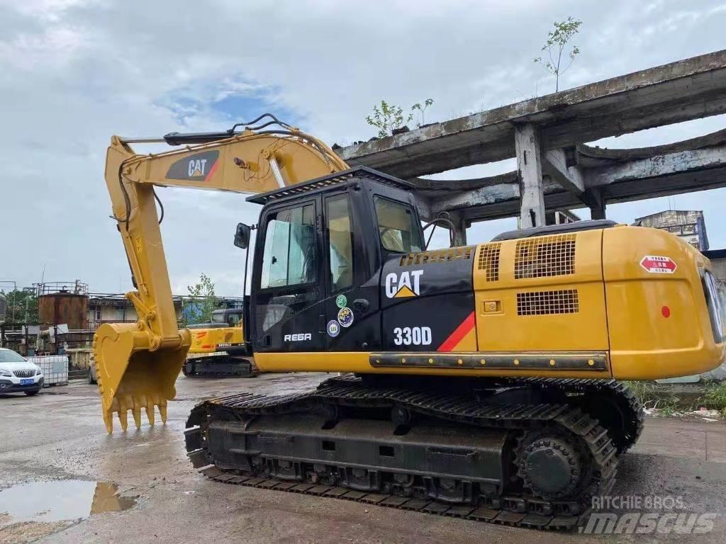 CAT 330 D Гусеничні екскаватори