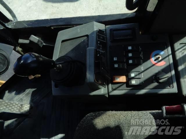CAT 928 G Фронтальні навантажувачі