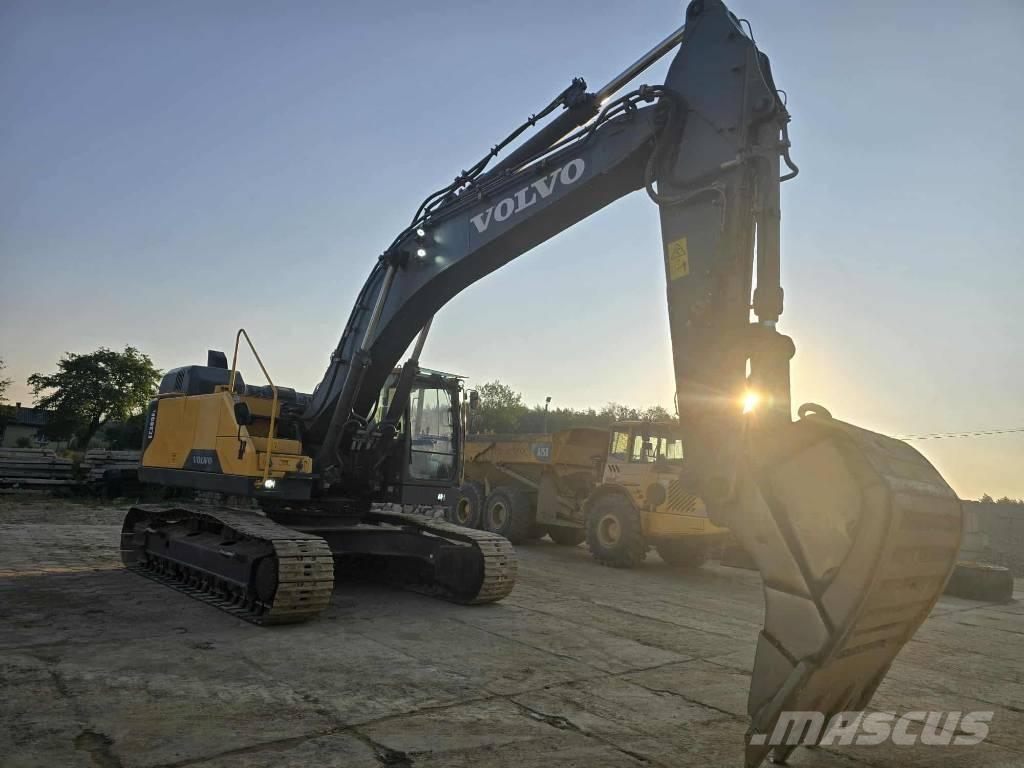 Volvo EC380EL Гусеничні екскаватори