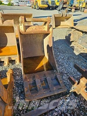 CAT M 322 D Колісні екскаватори